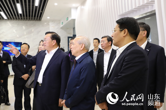 致力建設“善感知 有溫度 會呼吸”的智慧泉城