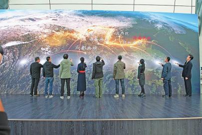 中國大城市專業畫院優秀作品聯展在濟南舉辦