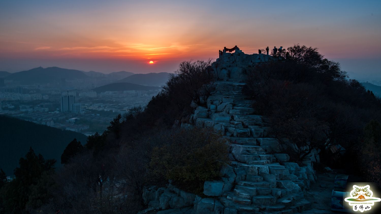 泉城濟南的另一標誌性景觀 從千佛山到佛慧山