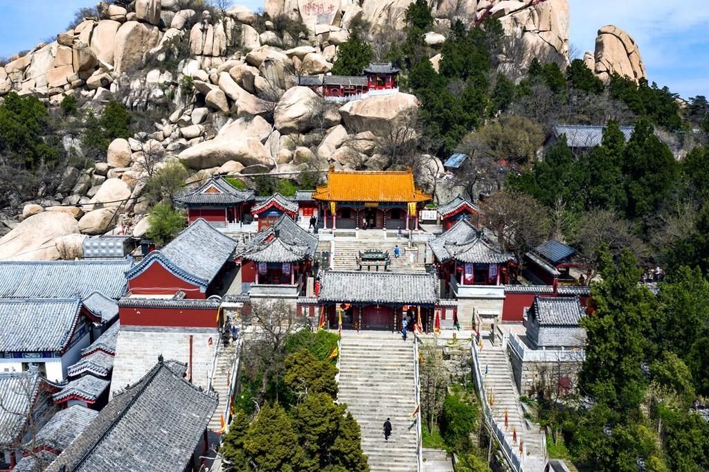 美景山東丨濟寧嶧山：中國古代九大歷史文化名山之一