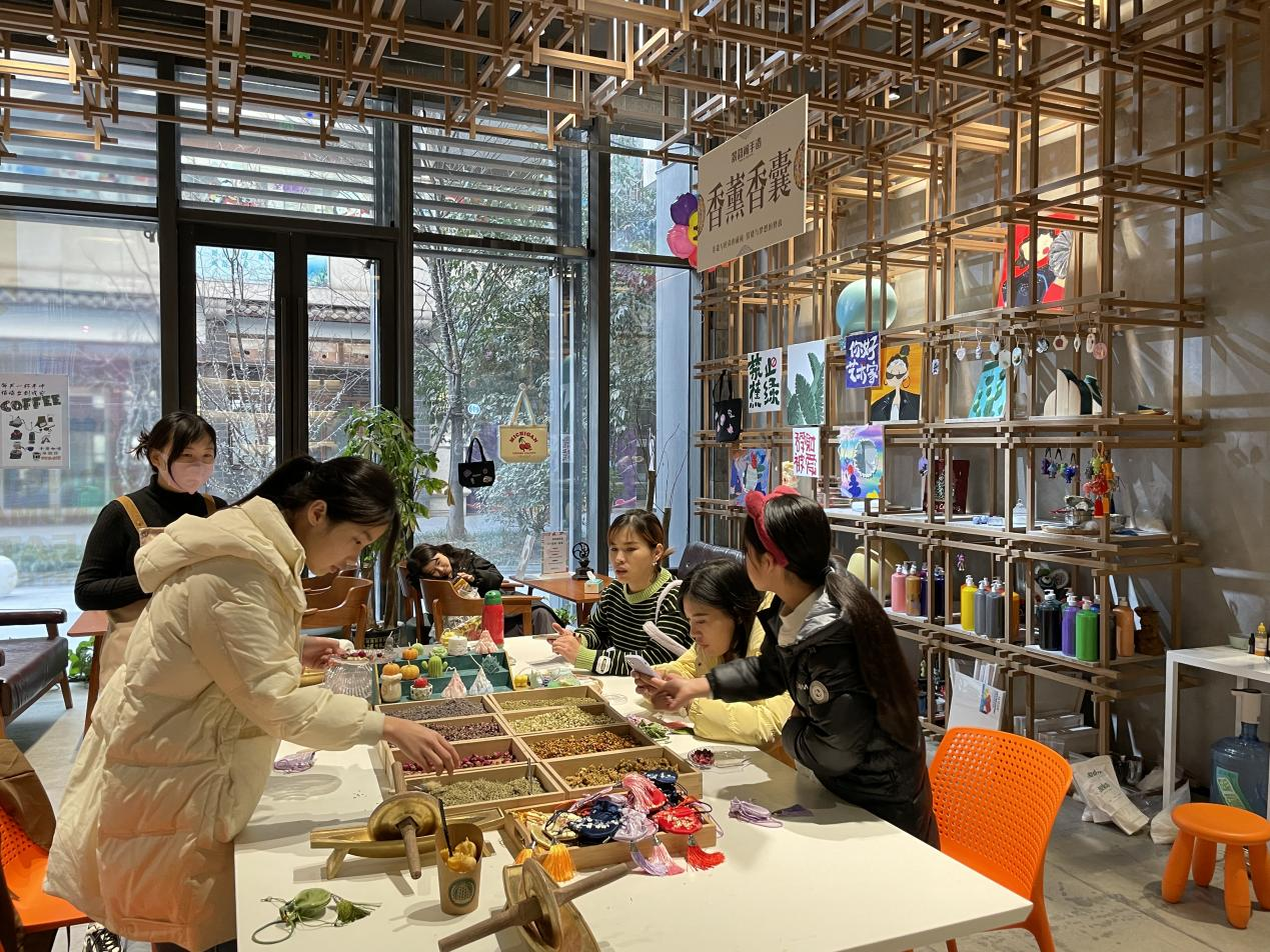 【原創】元宵佳節山東手造展示體驗中心迎來遊客參觀體驗_fororder_圖片6