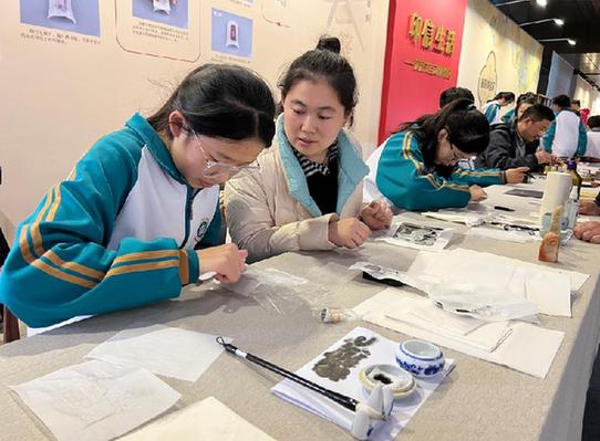 首屆中華印信文化精品展在孔子故里山東曲阜開幕_fororder_1129449057_16793584633731n