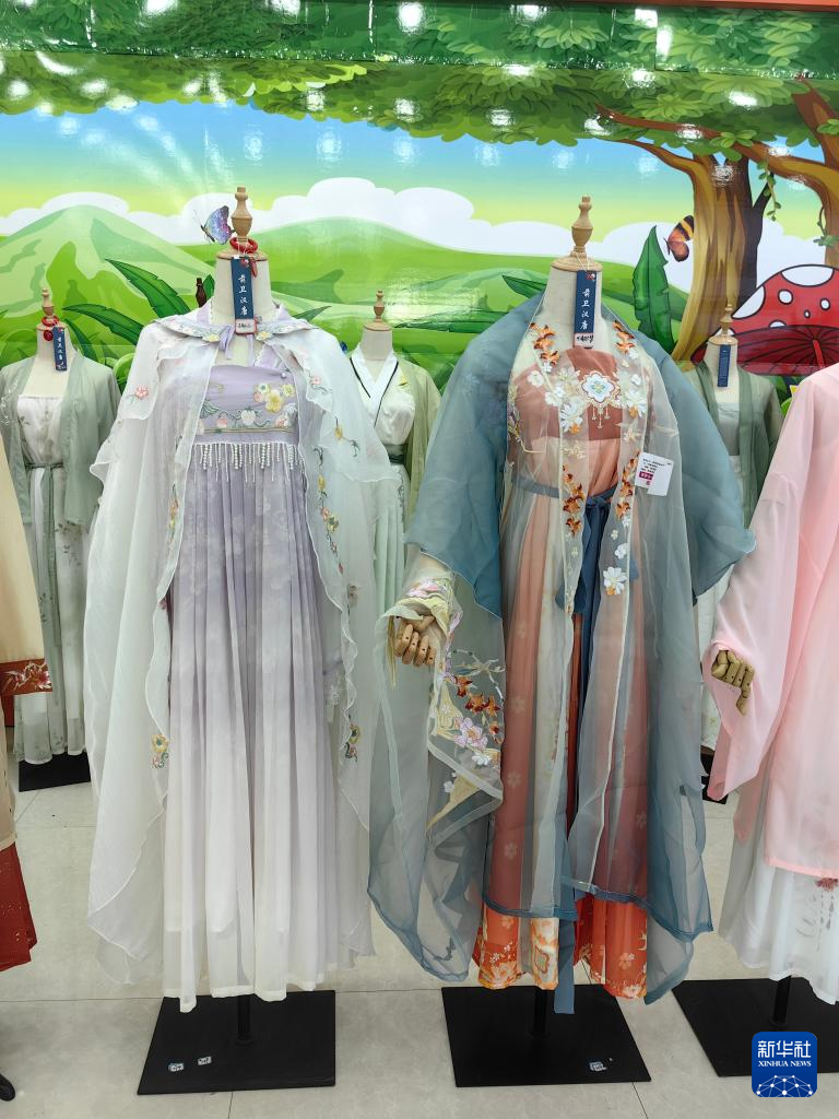 山東曹縣：聚力發展漢服産業 助力鄉村振興_fororder_04