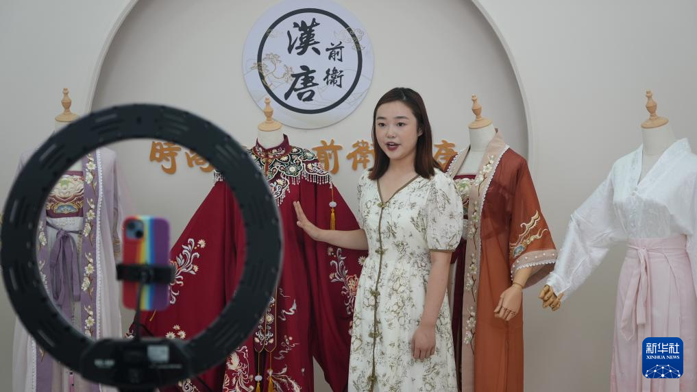 山東曹縣：聚力發展漢服産業 助力鄉村振興_fororder_02