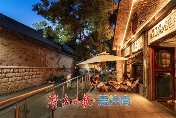 山東濟南：夜遊泉城新地標，百年上新街煥活城市“夜動力”