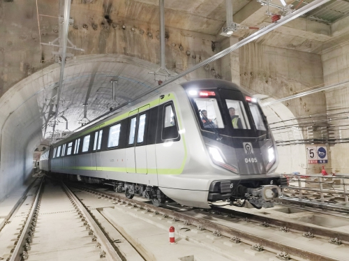 濟南軌道交通4號線、8號線空載試運行啟動_fororder_wKgK_mi0oYCAXBx6AAJ5oUufTuw519