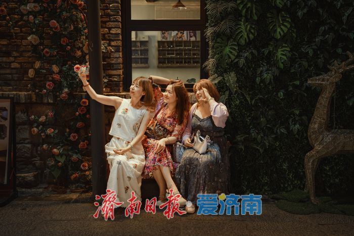 山東濟南：夜遊泉城新地標，百年上新街煥活城市“夜動力”
