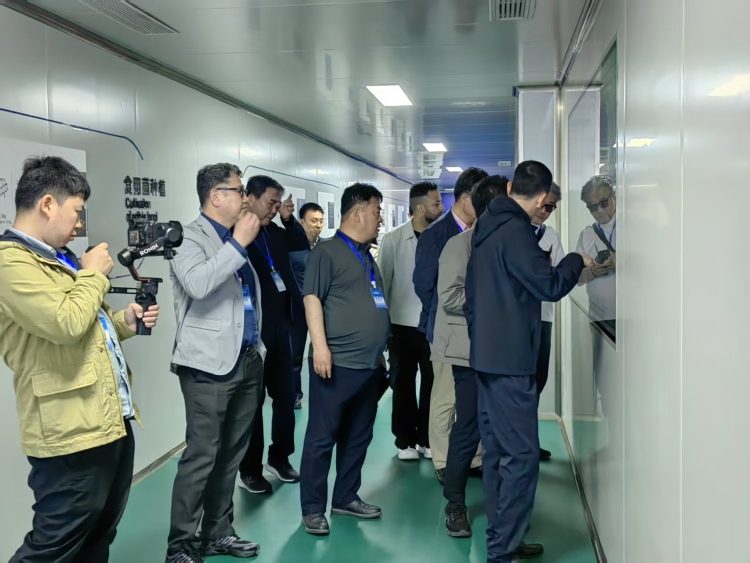 【Hi,Shandong】“Hi,Shandong—機遇中國 青島優品” 海外媒體青島行活動圓滿落幕_fororder_5065dc9e0f37e42c5cbfee3b4616102