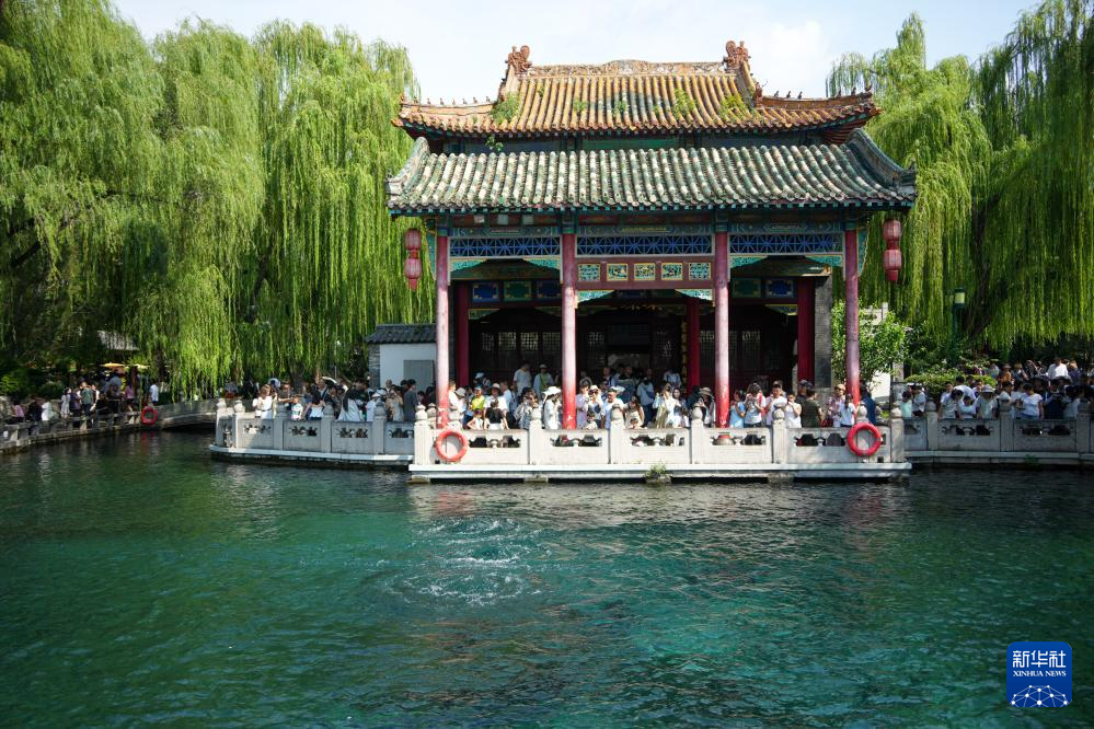 濟南趵突泉重現“水涌若輪”美景