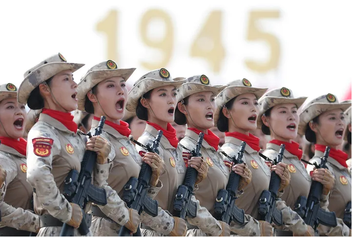 好young濟寧丨濟寧學子趙雨欣亮相九三閱兵民兵方隊