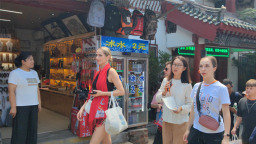 泰山古戲臺上跳起芭蕾舞 中外藝術碰撞出新火花