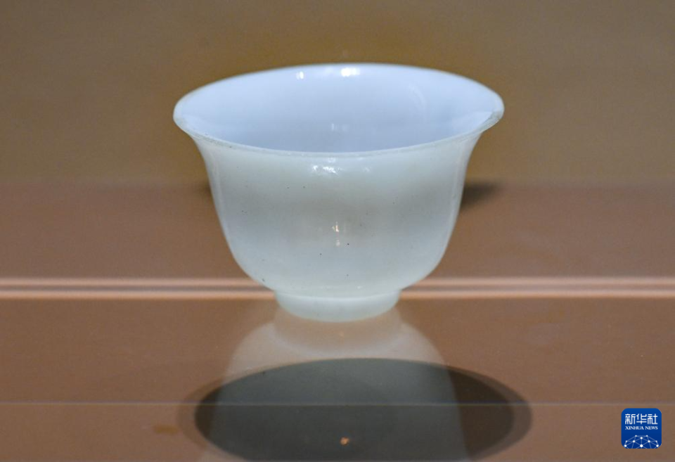 “琉光璃彩——淄博琉璃藝術展”在國博開展