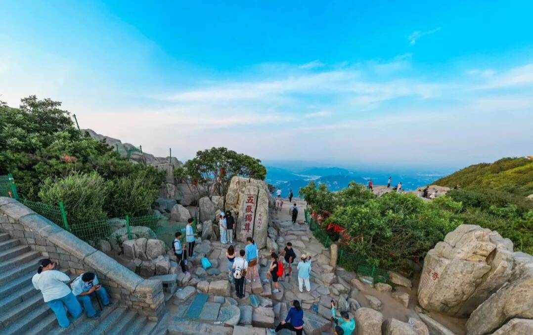 山東泰安：當夏日的風拂過泰山 雲端上的美景讓你一眼心動！_fororder_6