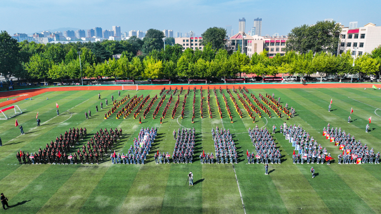 山東省“紅領巾愛國防”主題活動暨少年軍校交流實踐活動在威海舉辦_fororder_微信圖片_20250927162252