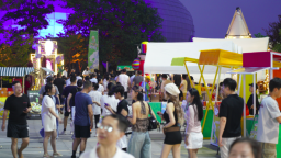 第二屆嘉年華美食啤酒季在青島西海岸新區開幕