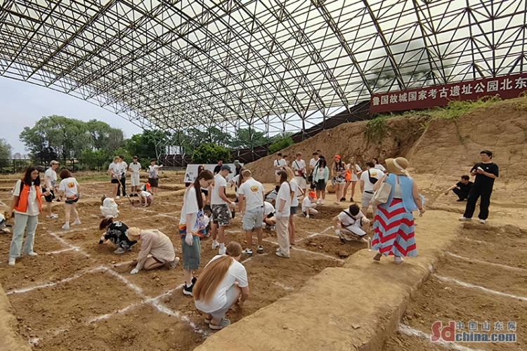 山東曲阜：當非遺遇見俄羅斯青年 研學開啟文化交融新旅程