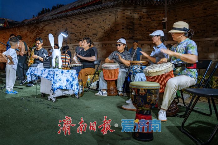 山東濟南：夜遊泉城新地標，百年上新街煥活城市“夜動力”