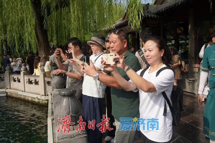 新加坡旅行商考察團到訪濟南 沉浸式感受泉城文旅魅力為魯新旅遊合作再添新動能
