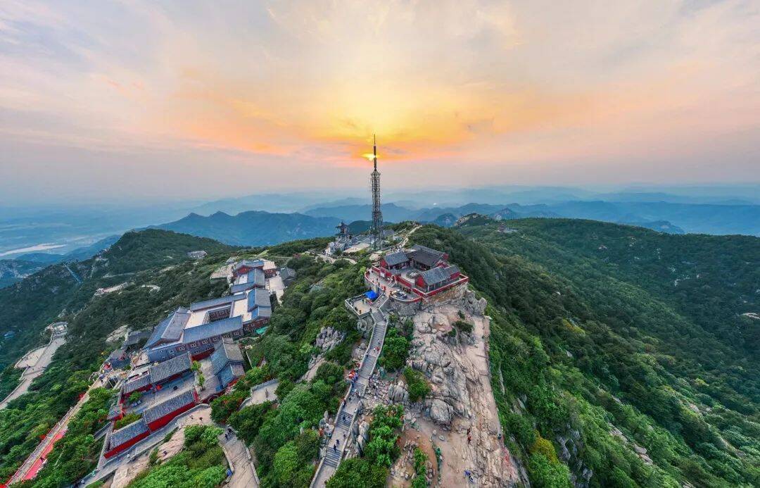 山東泰安：當夏日的風拂過泰山 雲端上的美景讓你一眼心動！_fororder_10