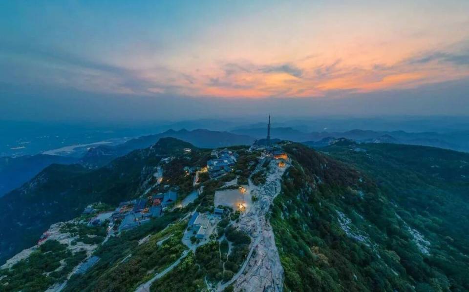 山東泰安：當夏日的風拂過泰山 雲端上的美景讓你一眼心動！_fororder_11