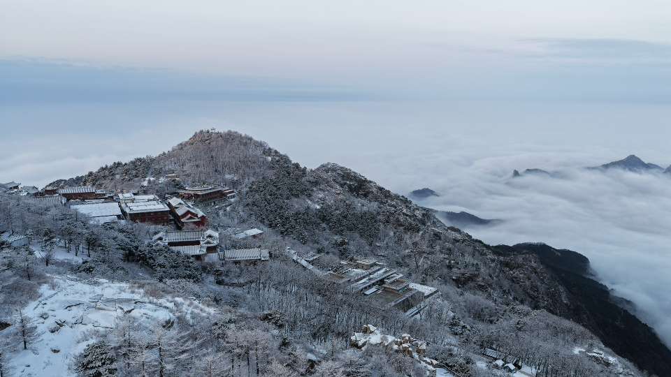 雪後泰山披銀裝 雲海日出醉遊人_fororder_【雪後泰山】9
