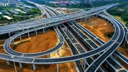 煙臺最大互通立交建成通車