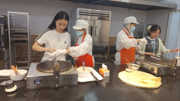 傳統工藝煥新章！泰安煎餅憑實力“卷”向全國