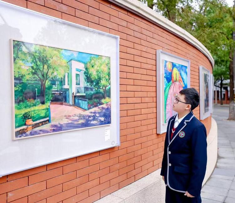 上海華漕：與藝術不期而遇 “馬路美術館”開館