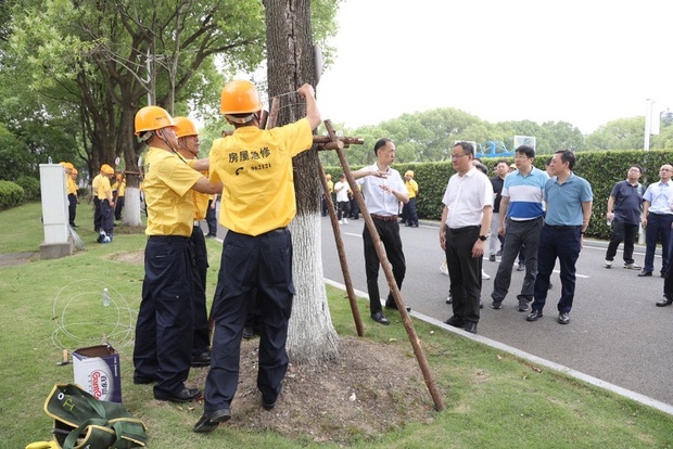 【圖説上海】未雨綢繆 上海開展住宅小區房屋應急維修暨防汛防臺演練