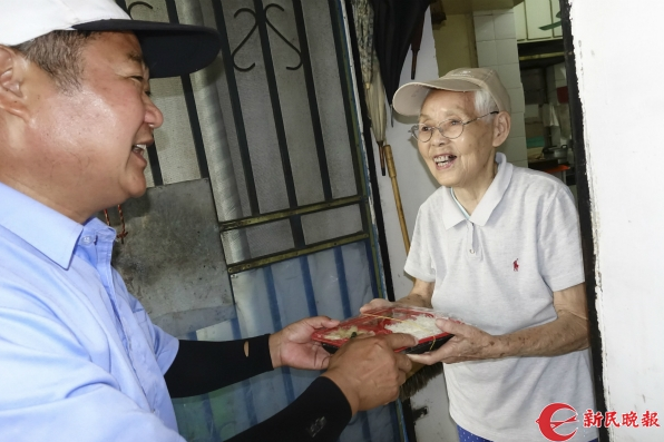 長寧：開放食堂 養老院讓老人“搭夥”