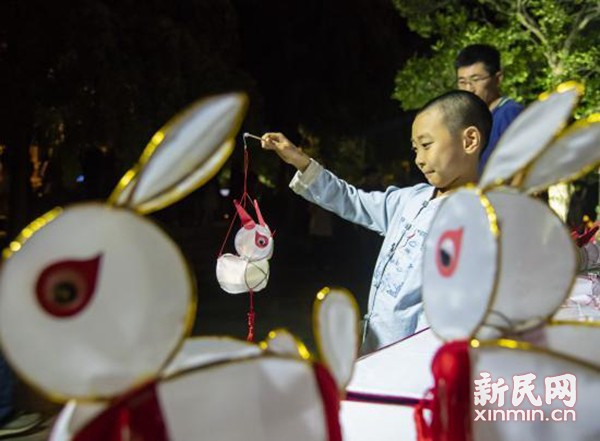 “唐韻中秋”遊園會在桂林公園拉開帷幕