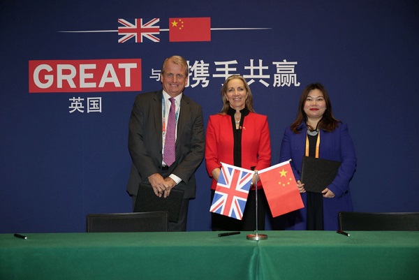 中英文創産業在進博會簽8項合作協議