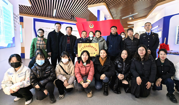 西安市新城區：韓森寨街道關工委創建“青少年學習英模教育基地”_fororder_圖片8