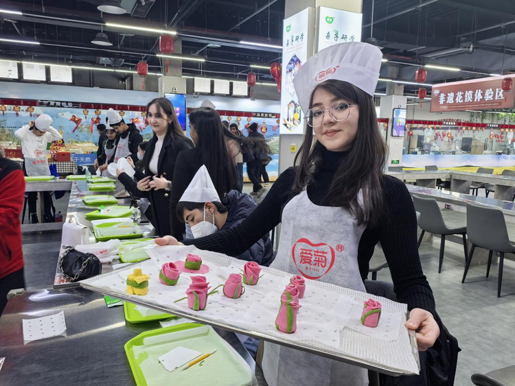 老外在陜西 | 百餘名留學生在古都西安感受絲路文化魅力