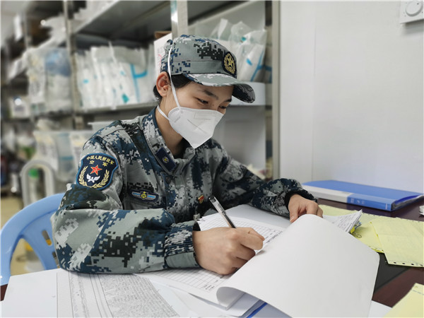 （有修改）【A  加急】空軍軍醫大學唐都醫院四人獲評全國抗擊新冠肺炎疫情先進個人