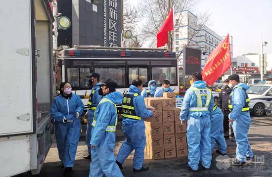 陜西省水務集團大秦之水第三批物資贈送一線公安民警