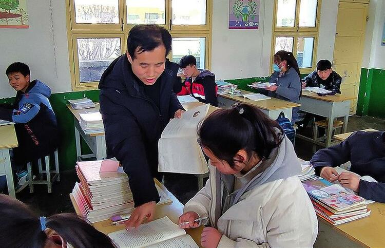 山區中學教師張峰青：讓更多孩子走出大山