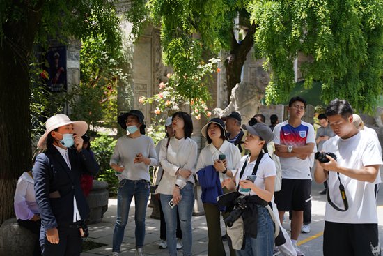 （轉載）喜迎十四運會 騎行拍長安 長安大學城拍客達人采風活動正在進行