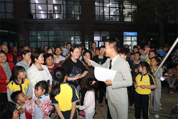 西鹹新區空港新城幸福裏社區舉辦首屆睦鄰友好文化藝術節_fororder_微信圖片_20210528111113