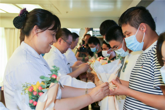 西安交大一附院舉辦圓錐角膜一站式診療中心啟動儀式暨圓錐角膜患者病友會