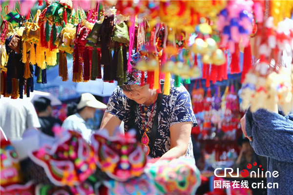 寶雞市千陽縣第四屆西秦刺繡香包節開幕_fororder_圖片8_副本