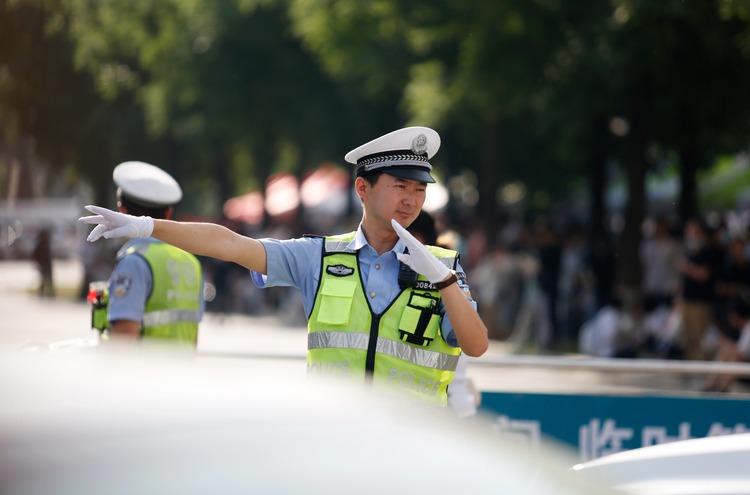 渭南交警：乘風破浪圓夢路 我們全力護航_fororder_微信圖片_20210607151049