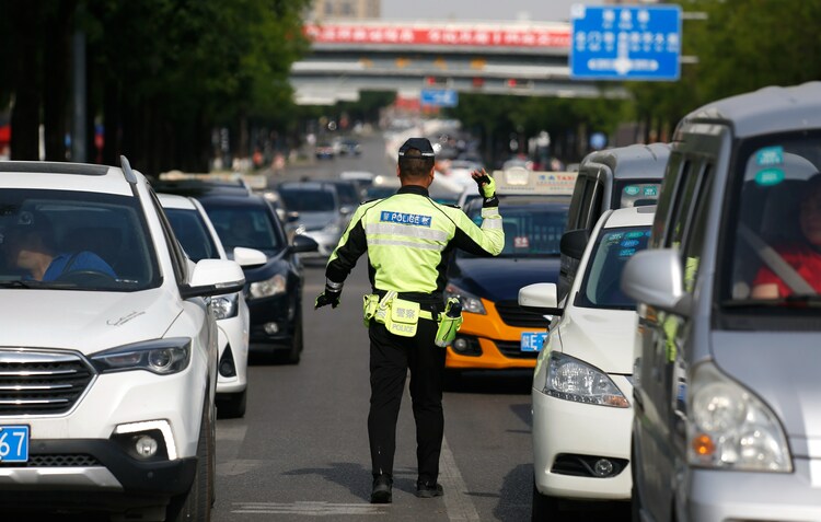 渭南交警：乘風破浪圓夢路 我們全力護航_fororder_微信圖片_20210607151042