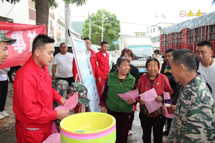 長慶油田輸油一處安全生産宣傳走鄉進鎮彰顯社會責任_fororder_3