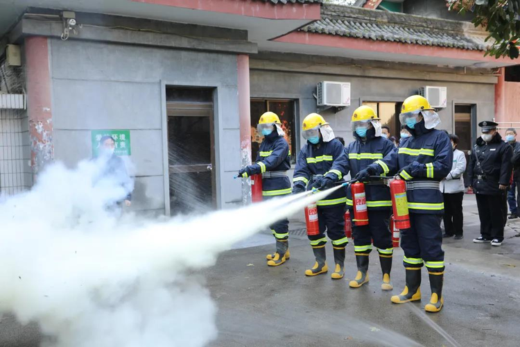 西安市碑林區機關事務服務中心舉行冬季消防安全演練_fororder_圖片1