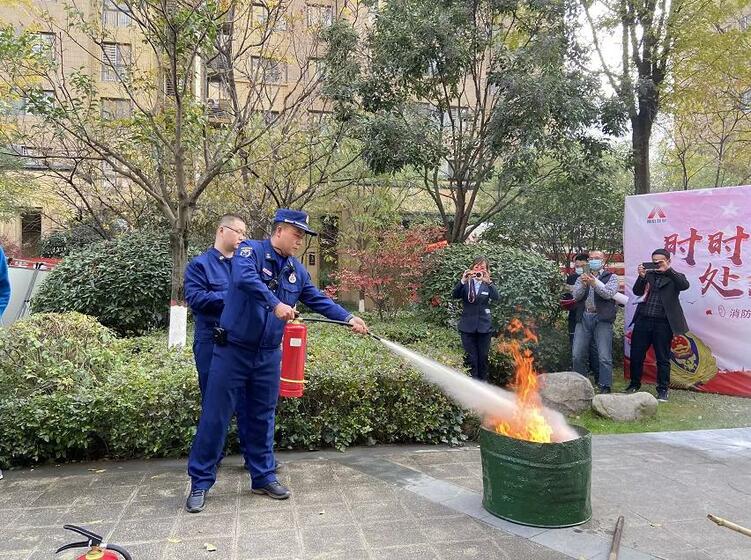 西安市灞橋區：開展消防演練 與安全同行_fororder_微信圖片_20211124151354