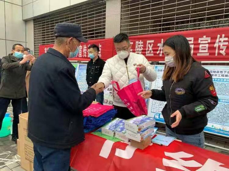 西安市高陵區水務局多形式開展“世界水日”“中國水周”宣傳活動_fororder_微信圖片_202203221333382