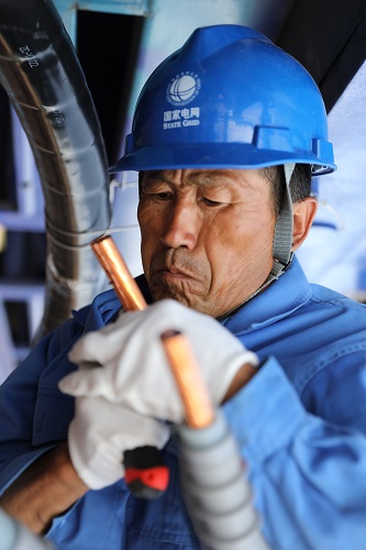 【非凡十年看“陜”電】非凡電力護航駝城十年蝶變 滿格電力按下駝城發展“快進鍵”_fororder_微信圖片_20221011141225