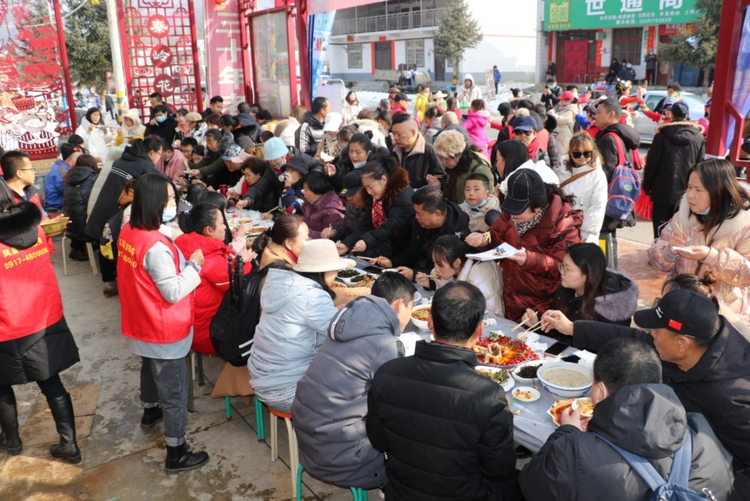 陜西鳳縣 “十五觀燈宴”民俗美食推動文化旅遊産業高品質發展_fororder_圖片8