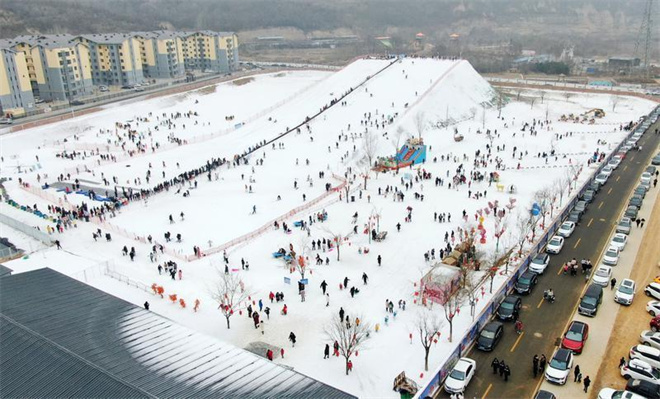 “歡樂冰雪·健康中國”2022-2023全國滑雪定向挑戰賽陜西延安站2月12日鳴槍開賽_fororder_滑雪場